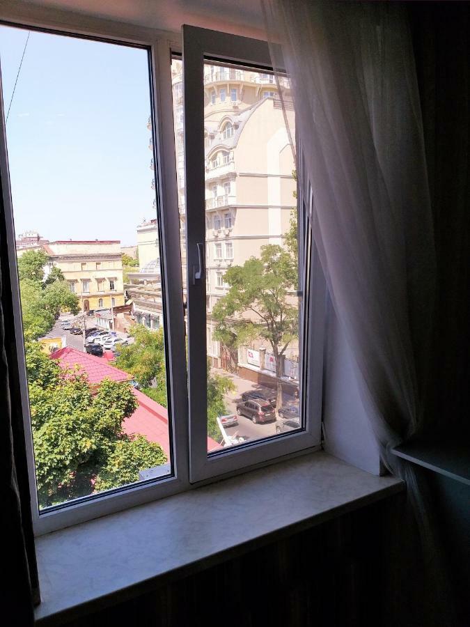 Апартаменты В Центре У Моря. 오데사 외부 사진